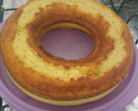 Bolo de queijo ralado