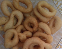 Rosca de polvilho frita