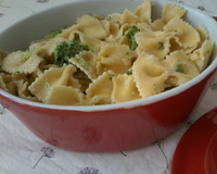 Macarrão com brócolis