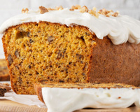 Sem farinha e sem açúcar: receita rápida e fácil de bolo de cenoura com maçã para comer sem culpa