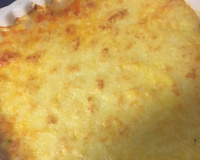 Escondidinho de carne moída e mandioquinha salsa