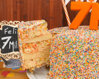 Bolo formigueiro colorido