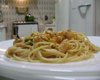 Estrogonofe de macarrão