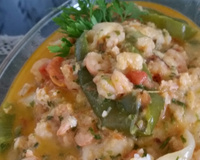 Moqueca com camarão e pirão