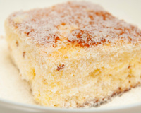 Esse bolo de coco gelado molhadinho é só o que quero comer hoje, credo que delícia de receita!