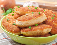 Não tem farinha de rosca? Veja 3 formas de empanar alimentos que não precisam dela!