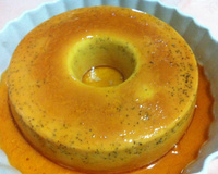 Pudim de maracujá com calda de caramelo