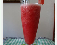 Suco de melancia com banana (Lúcio Cezar )