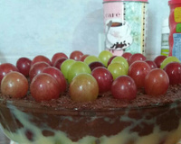 Uvas com ganache de chocolate e branquinho