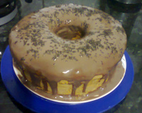 Cobertura básica de chocolate para bolos