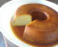 Pudim de banana com cobertura de brigadeiro