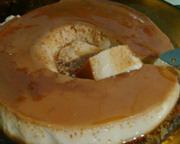 Pudim de leite condensado furadinho