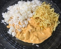 Estrogonofe de frango cremoso