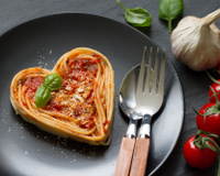 Jantar simples de Dia dos Namorados: receitas baratas e românticas que vão conquistar o seu amor