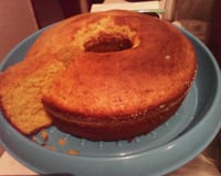 Bolo de milho com leite condensado