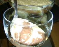 Mousse de brigadeiro com creme amarelo