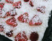 Pavê de leite ninho e morango