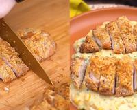 Nem farinha e trigo, nem fritura: esse frango empanado com creme de milho é o melhor prato low carb que já comi na vida