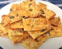 Substitua a torrada do café da manhã ou lanche por esse biscoito salgado SEM TRIGO de 4 ingredientes: receita baixa em carboidratos é muito fácil