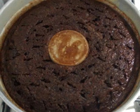 Receita fácil de bolo molhado de chocolate