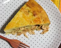 Torta de frango com massa de iogurte
