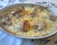 Coxa de frango ao requeijão e bacon