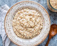 O ingrediente surpreendente que vai transformar o seu mingau de aveia de todos os dias: "Dá um sabor agradável"