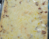 Macarronada ao molho branco com bacon e calabresa