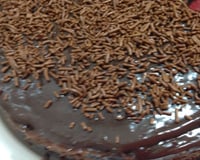 Recheio rápido para bolo de chocolate