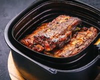 Black Friday antecipada: Air Fryer Oven Midea de 12 litros fica quase R$ 300 mais barata na Amazon