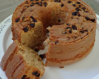 Bolo integral com passas no liquidificador