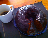 Bolo de casca de abóbora com chocolate