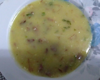 Creme de aipim com carne seca