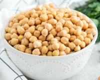 Não sabe o que fazer com o grão-de-bico? O TudoGostoso tem 5 receitas fáceis para garantir proteína nas suas refeições