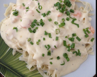 Macarrão com camarão ao molho de queijos