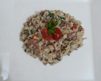 Risoto de calabresa com catupiry e tomate cereja