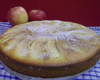 Bolo de maçã com laranja