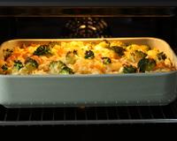 Macarrão de forno com muito queijo: receita prática e cremosa para esse domingão