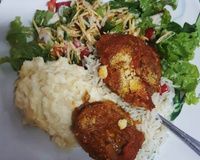 Bolo de carne moída recheado com presunto e mussarela