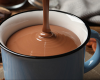 Chocolate quente alcóolico: 3 receitas inéditas e deliciosas para esquentar o clima nesse inverno