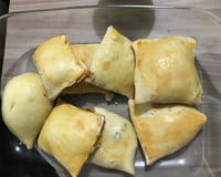 Esfiha de carne temperada