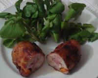 Coxa com sobrecoxa dessossada e recheada