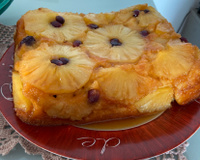 Bolo de abacaxi caramelado