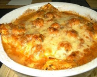 Lasanha de camarão com molho de queijo