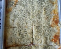 Lasanha com molho branco e bolonhesa