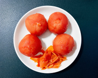 Tomate pelado em segundos! Aprenda esse truque simples para tirar pele de tomate