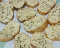 Pasta de alho para torradas da Kessy