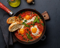 Ovos à parmegiana é o prato que você vai querer comer todo dia: receita barata e simples é de salivar!