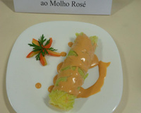 Canelone de acelga com frios