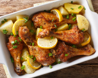 Não faça coxa de frango sem olhar essa receita antes: comida simples e com tempero de dar água na boca